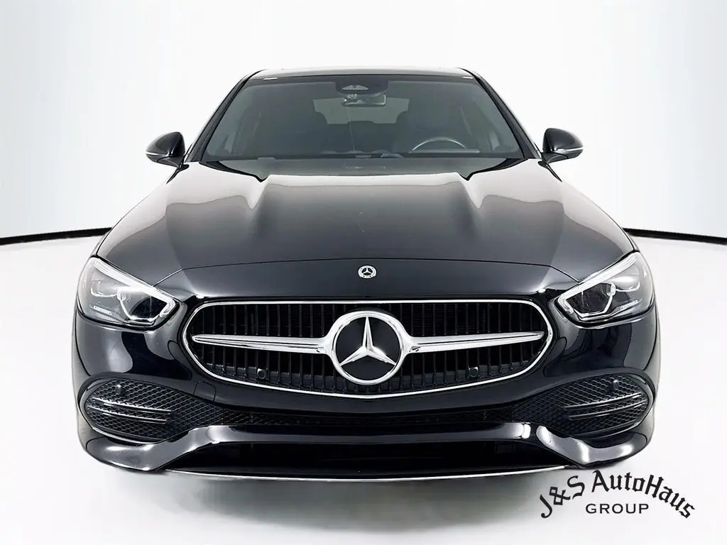 2024 Mercedes Benz C 300 photo 2