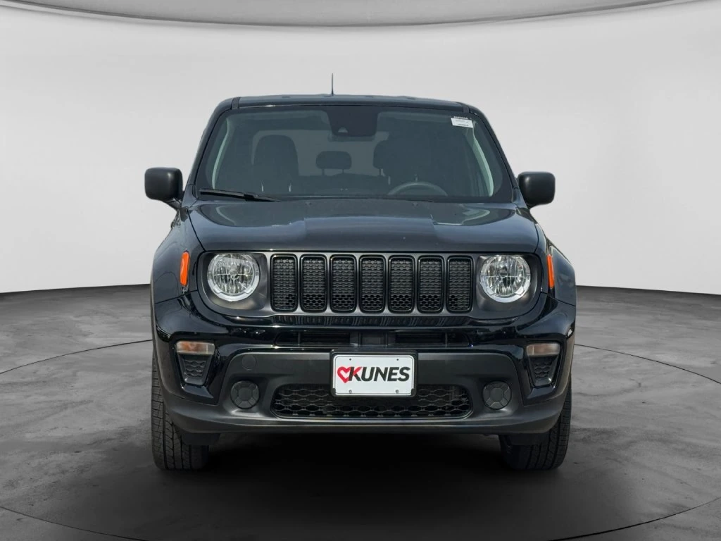 Used 2021 Jeep Renegade Jeepster with VIN ZACNJDAB3MPM35117 for sale in Hastings, Minnesota