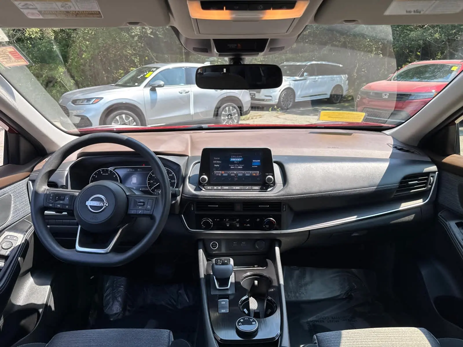 2022 Nissan Rogue S photo 32