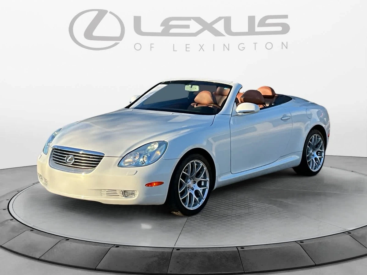 2002 Lexus SC 430's photo