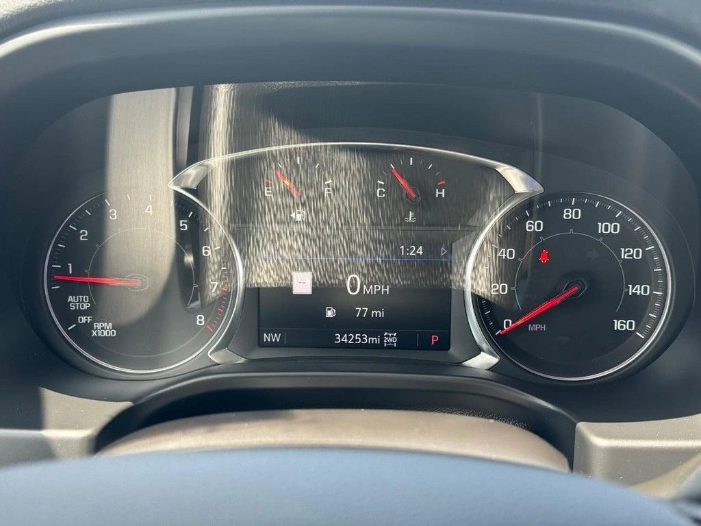 2023 GMC Acadia SLT - Photo 26