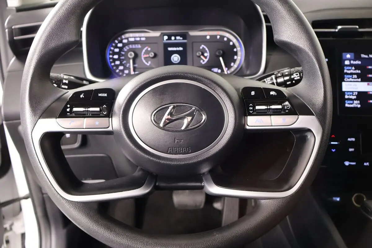 2024 Hyundai Tucson SEL photo 2