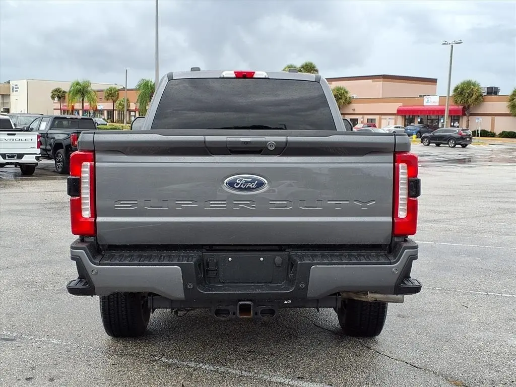 2023 Ford F-250 photo 6