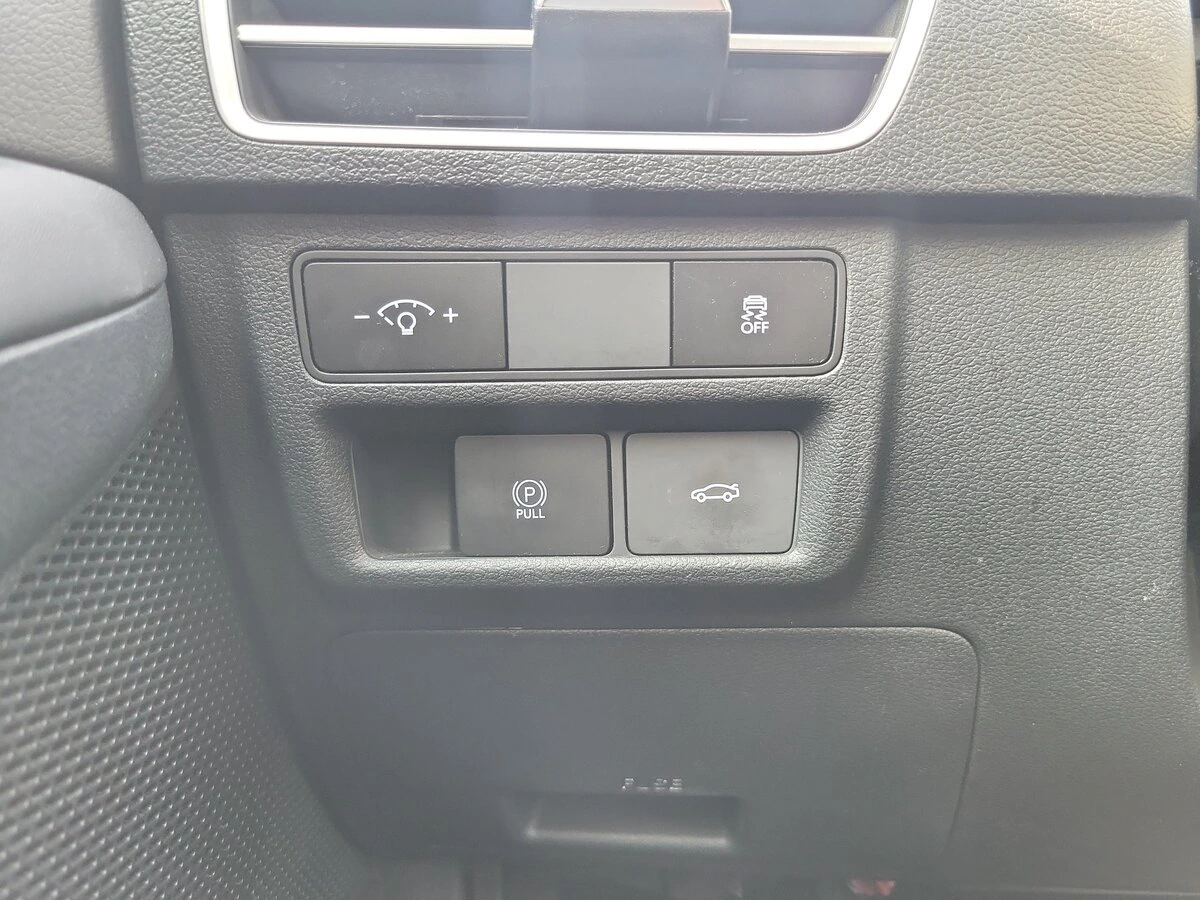 2025 Hyundai Sonata SEL - Photo 21