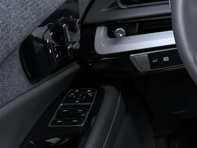 2025 Cadillac Optiq Luxury photo 21