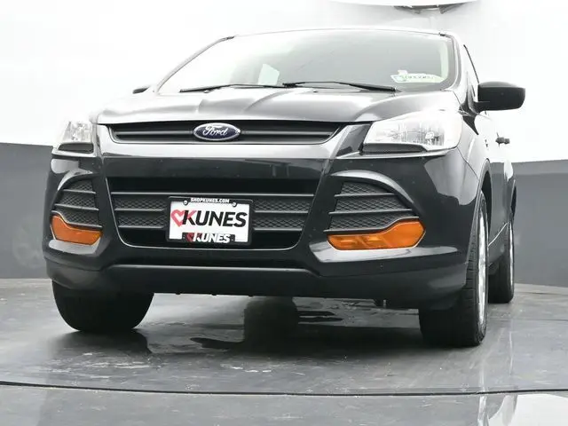 2015 Ford Escape S photo 31