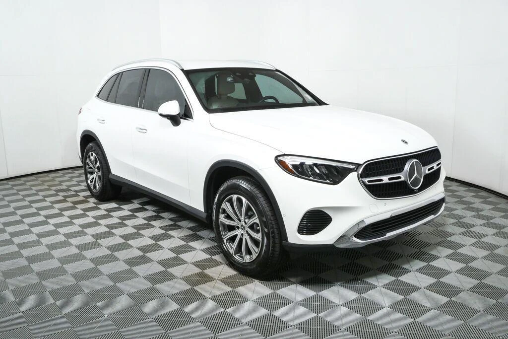 2024 Mercedes-Benz GLC