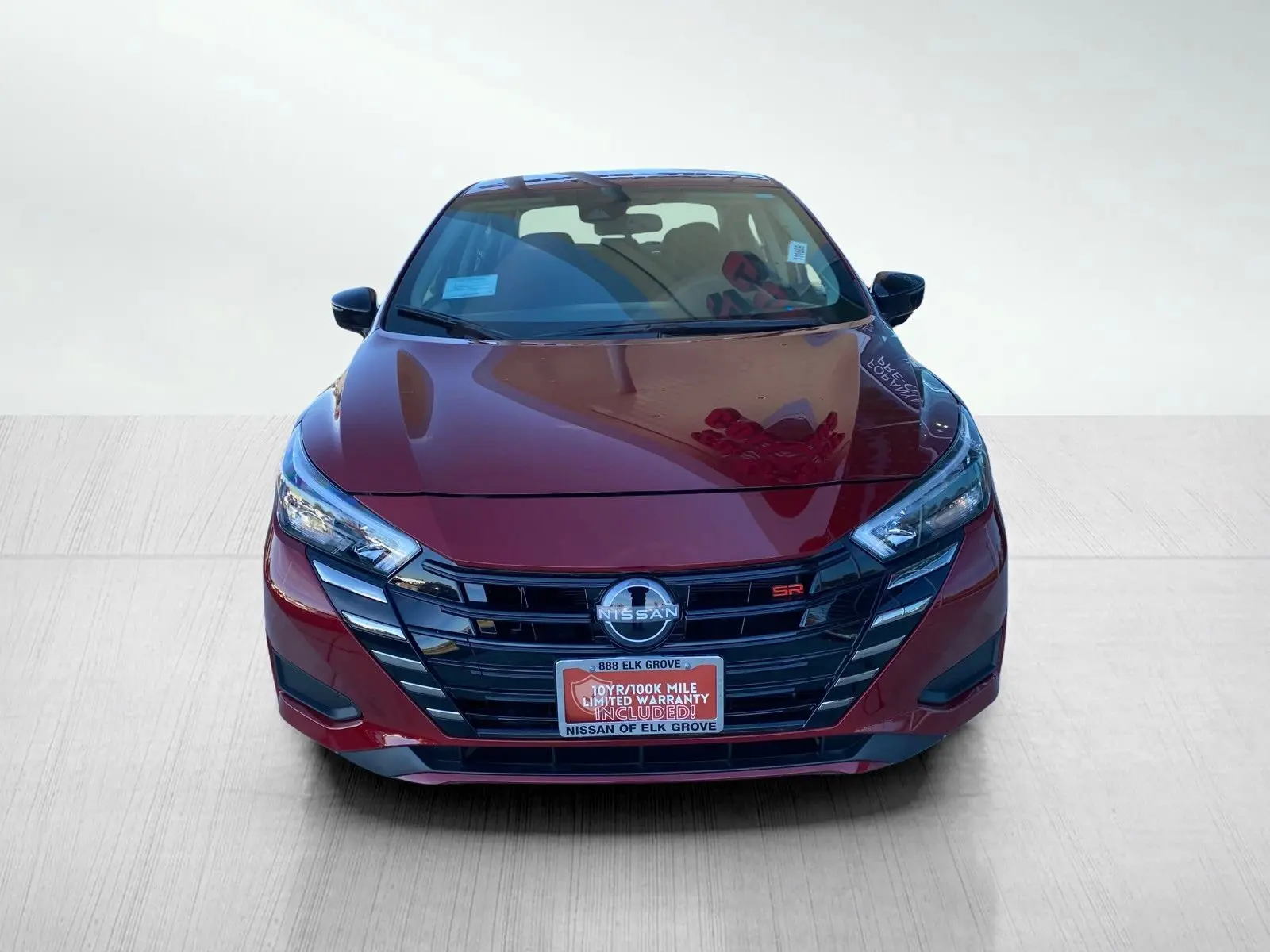 2025 Nissan Versa SR photo 2