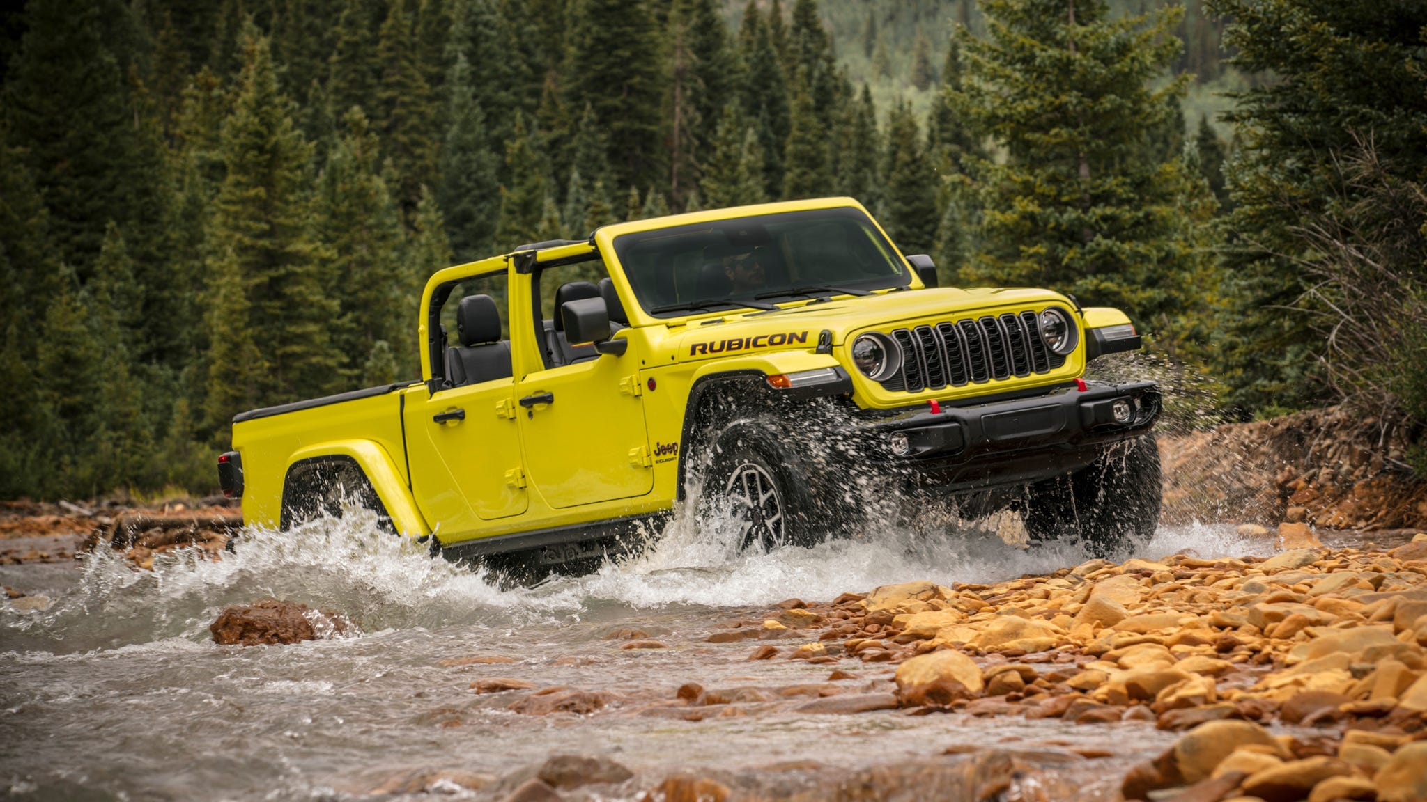 2026 Jeep Gladiator and Toyota Tacoma comparison