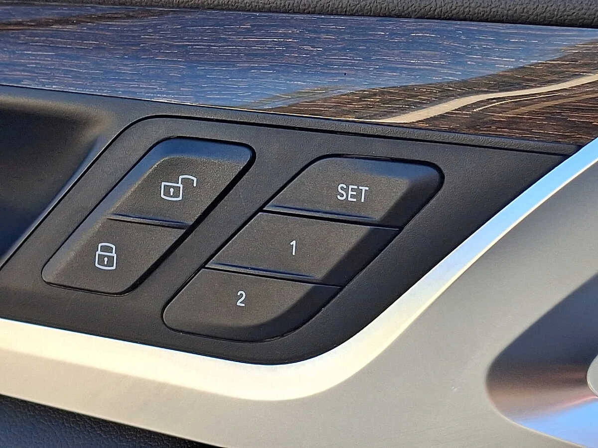 2019 BMW X3 30i - Photo 25