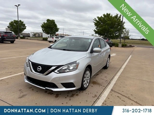 2018 Nissan Sentra S CVT's photo