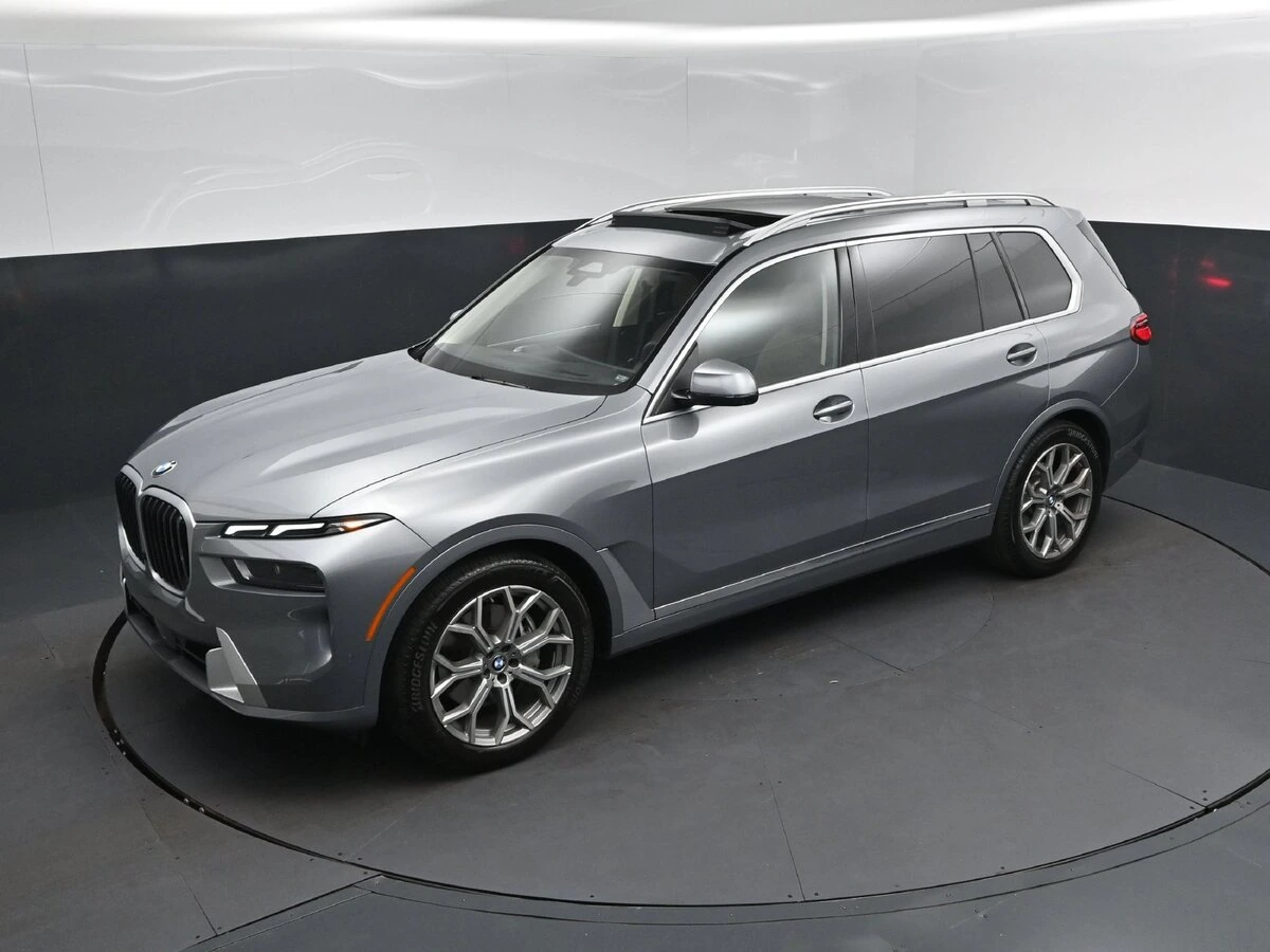 2026 BMW X7