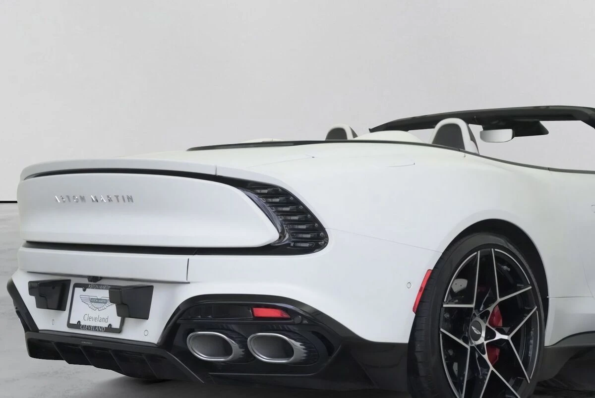 2026 Aston Martin Vanquish Base - Photo 50