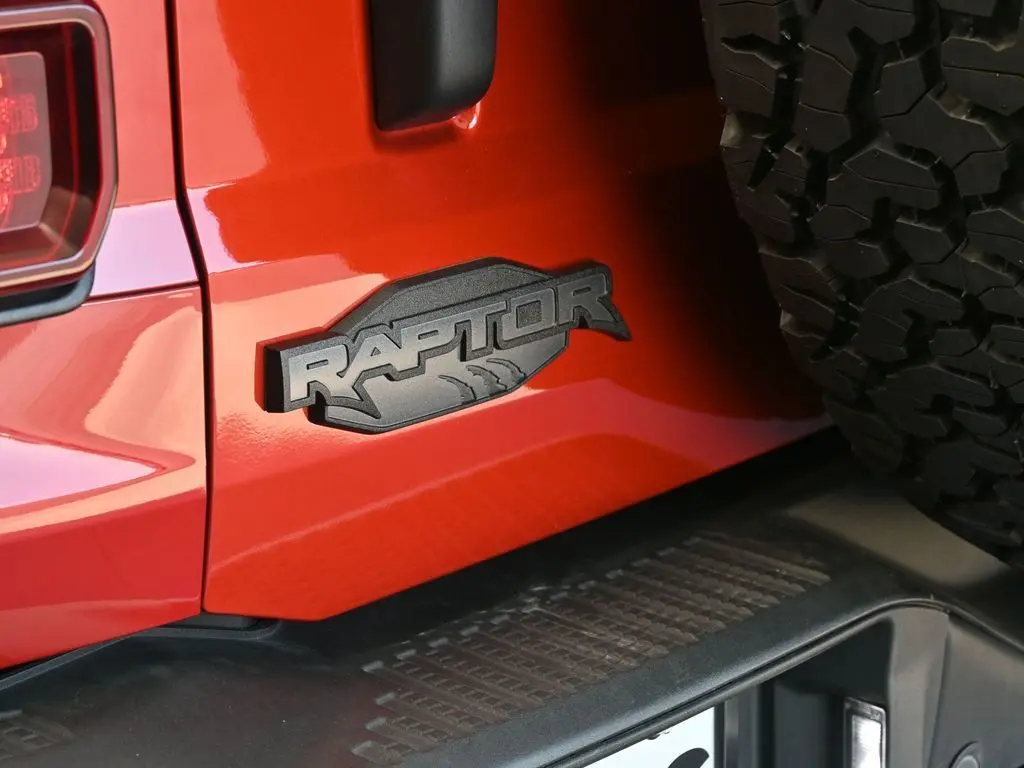 2023 Ford Bronco Raptor photo 8
