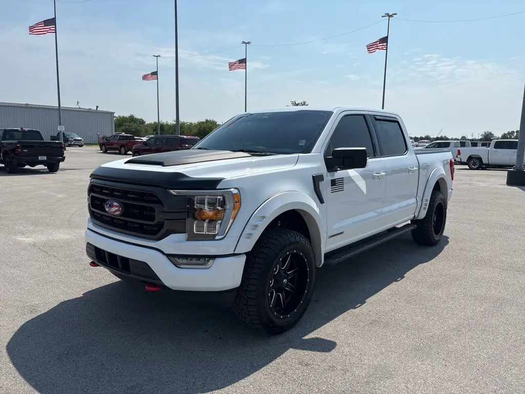 2022 Ford F-150 XLT photo 8