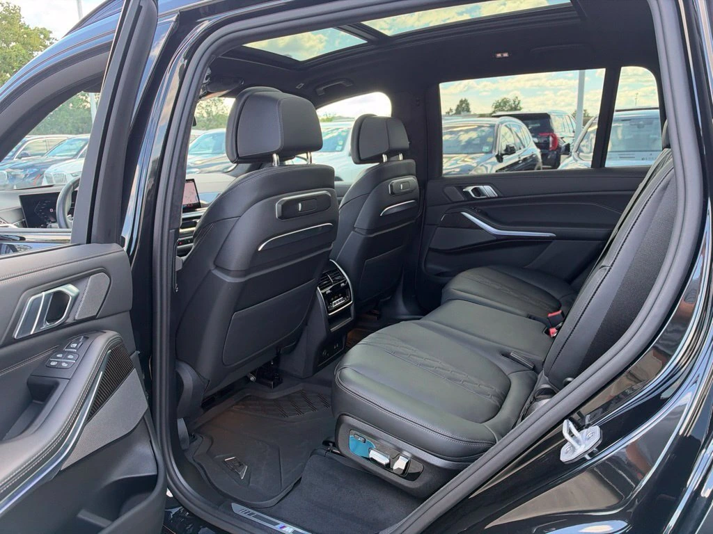 2026 BMW X7 M60i - Photo 22