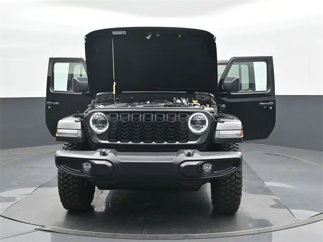 2024 Jeep Gladiator Willys photo 39