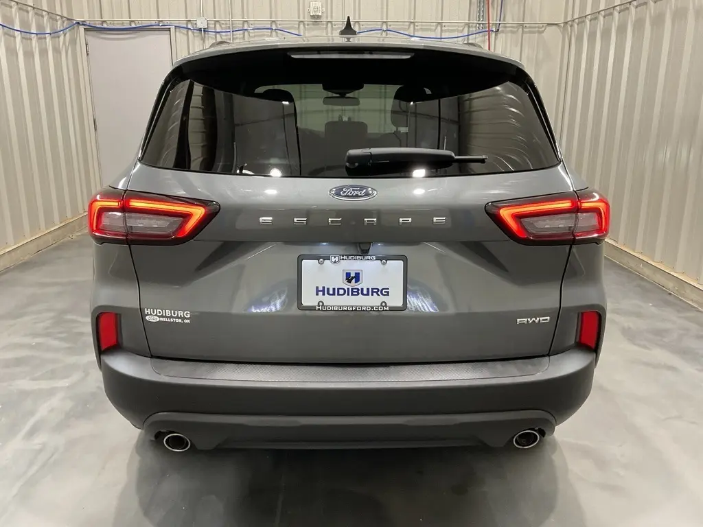2025 Ford Escape ST-Line photo 21