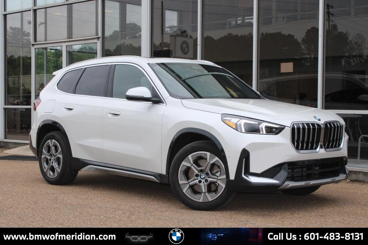 2025 BMW X1 xDrive28i's photo