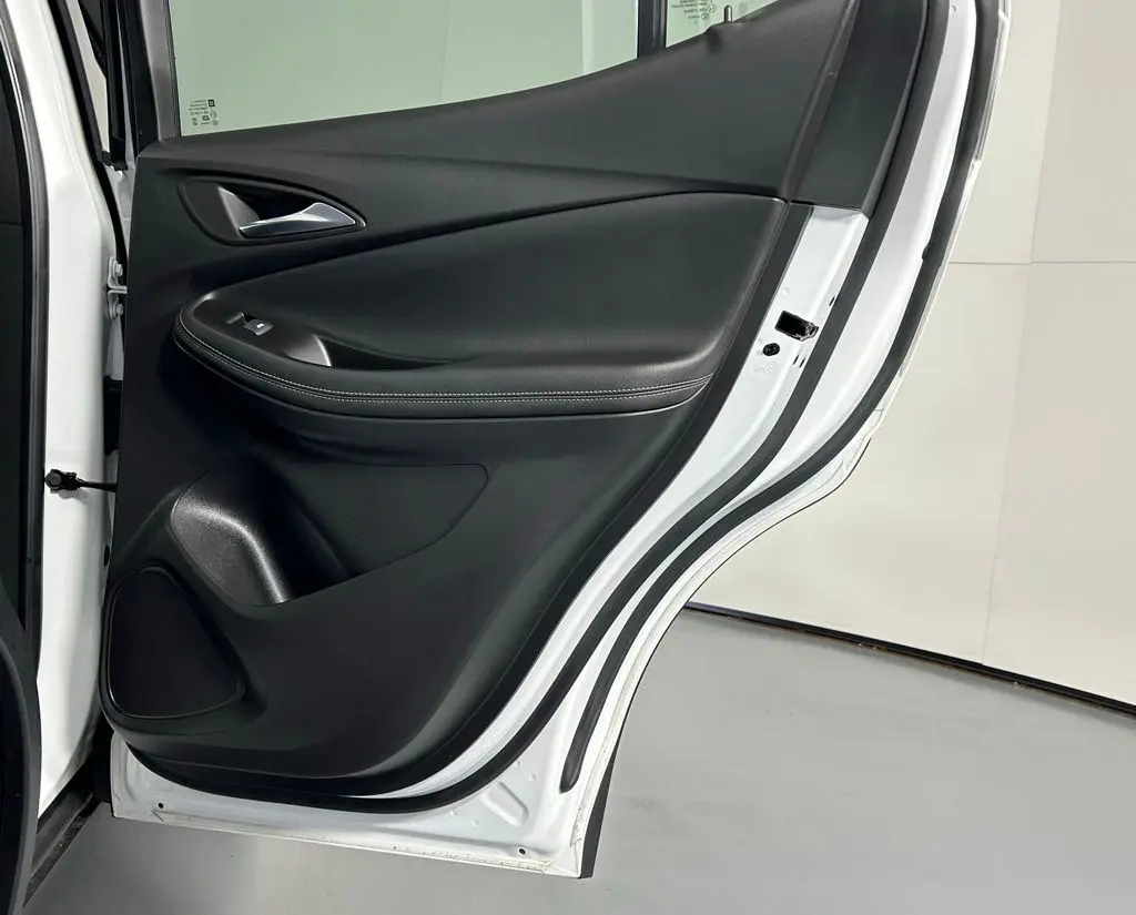 2023 Buick Encore GX Preferred photo 9