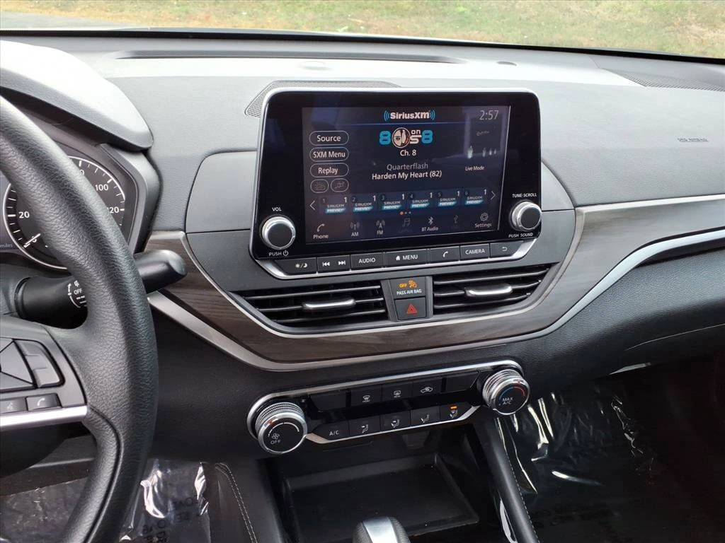 2023 Nissan Altima SV - Photo 10