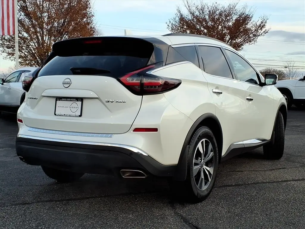 2024 Nissan Murano SV photo 2