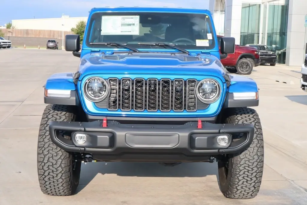 2025 Jeep Wrangler Rubicon X photo 11