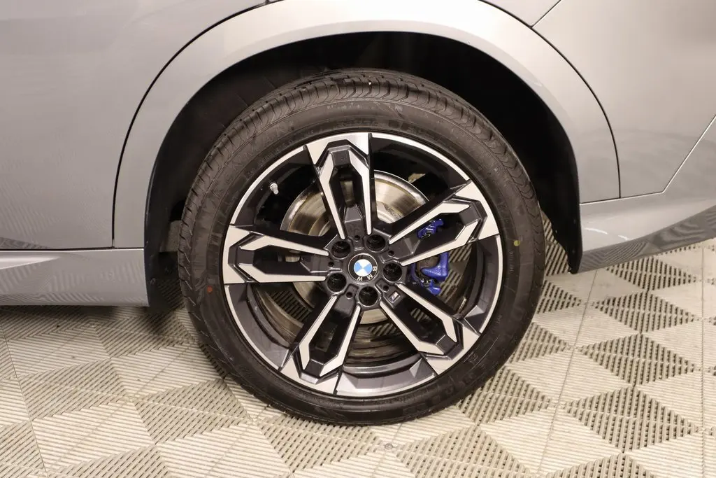 2025 Bmw X2 xDrive28i photo 17