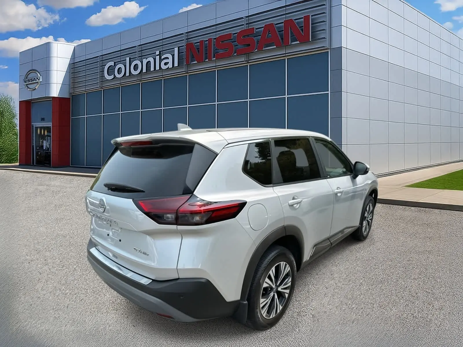 2023 Nissan Rogue SV photo 6