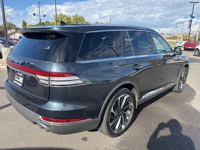 2022 Lincoln Aviator Reserve photo 8