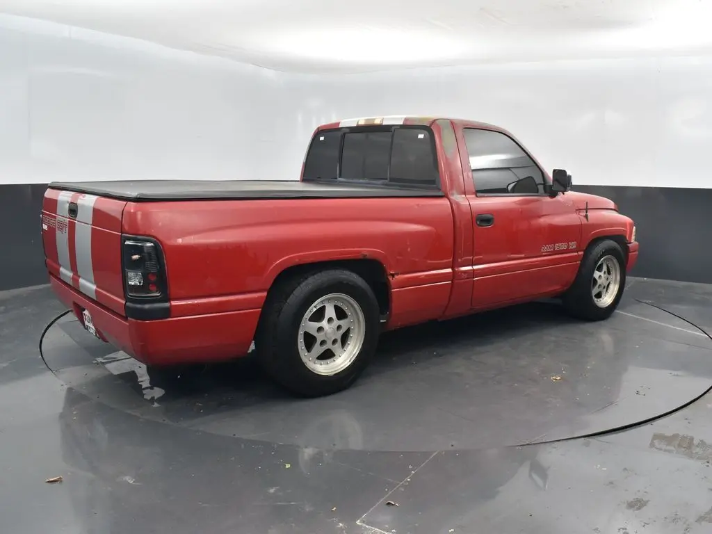 Used 1997 Dodge Ram Pickup LT with VIN 1B7HC16Z2VS170197 for sale in East Moline, IL