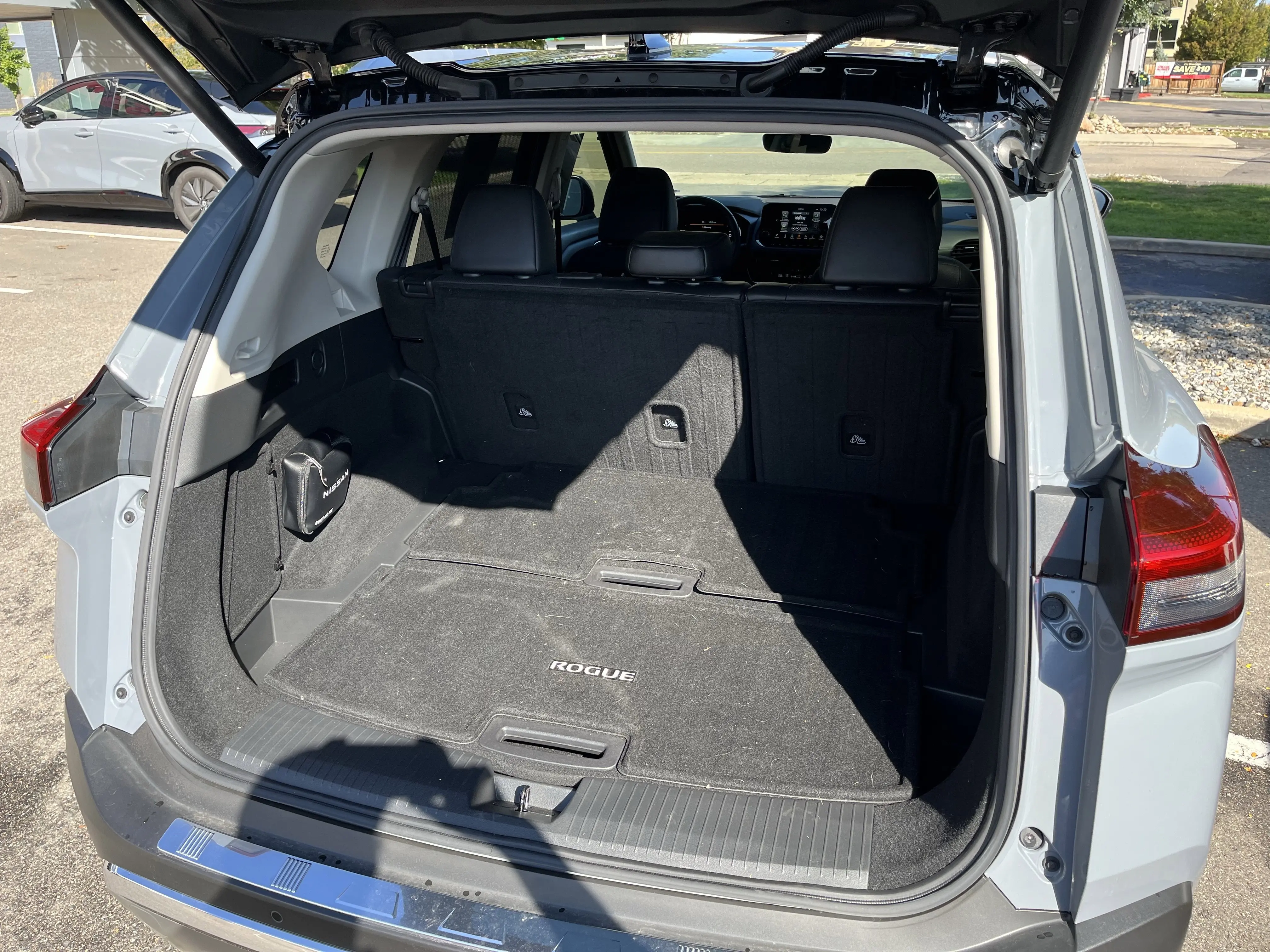 2022 Nissan Rogue Platinum photo 21