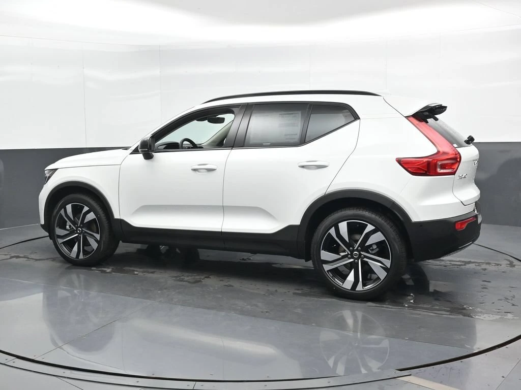2026 Volvo XC40 Ultra - Photo 7