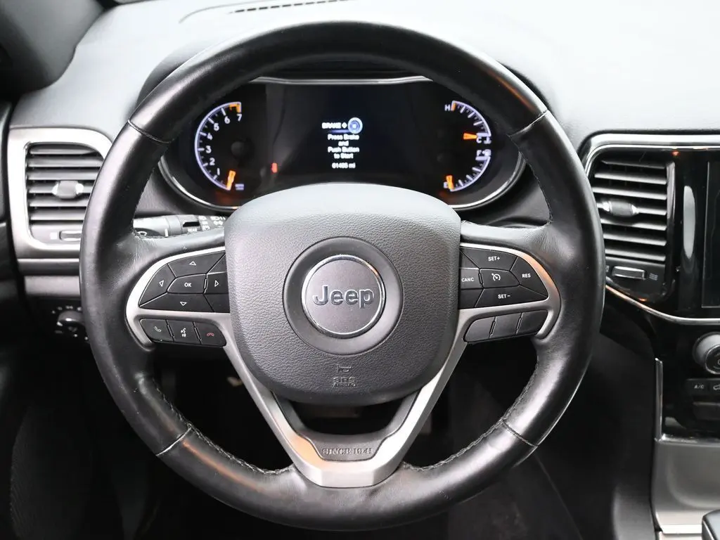 2019 Jeep Grand Cherokee Altitude photo 16