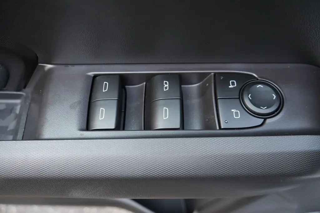 2026 Chevrolet Colorado LT photo 25