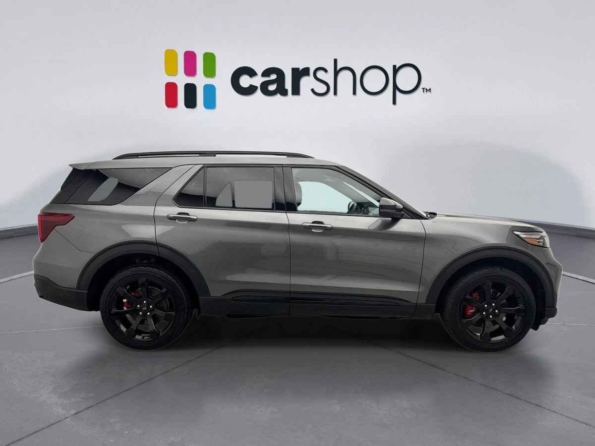 2023 Ford Explorer ST - Photo 6