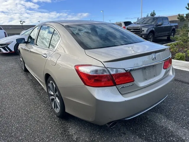 2015 Honda Accord Sport photo 6