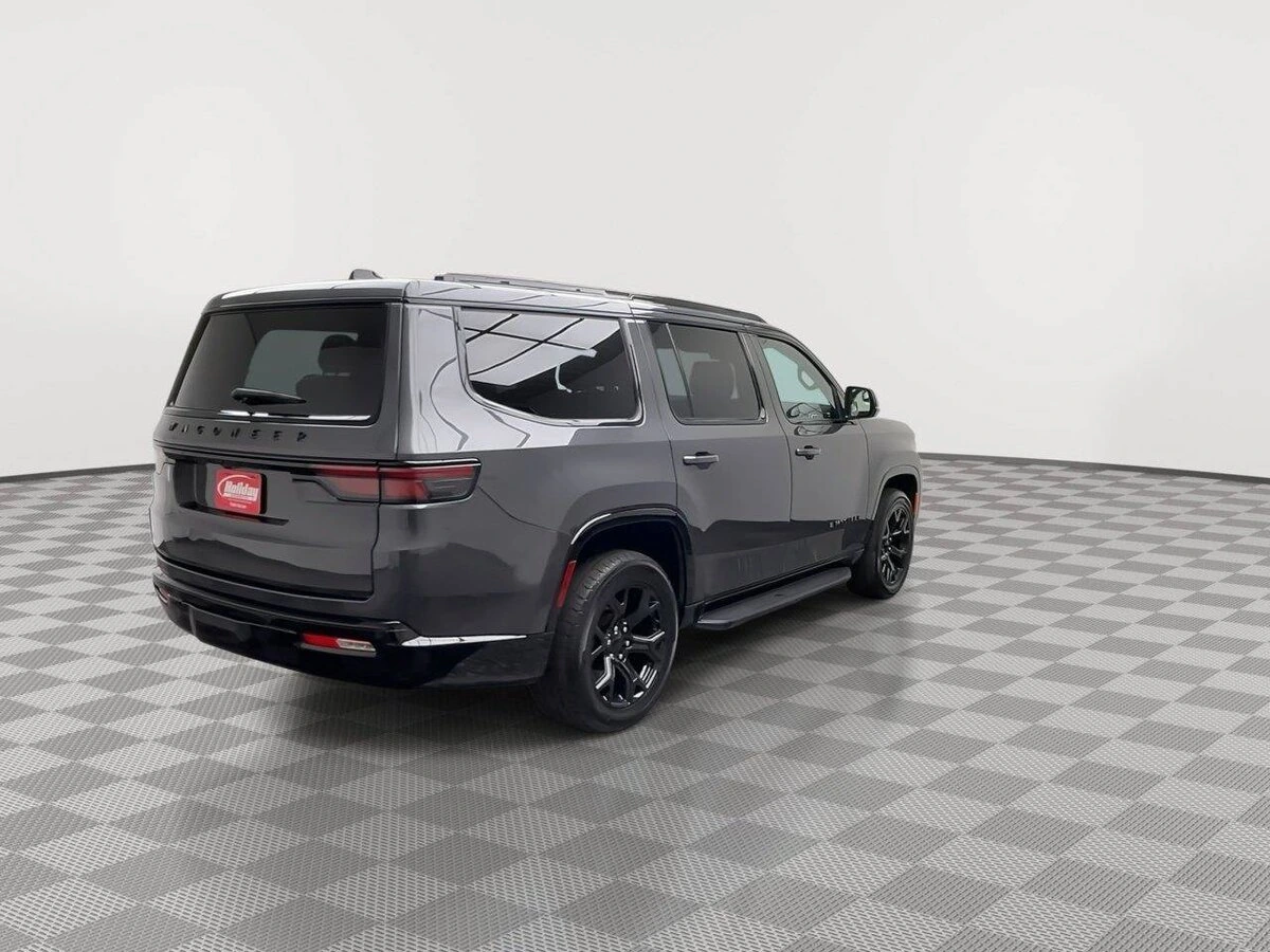 2024 Jeep Wagoneer Series II - Photo 40