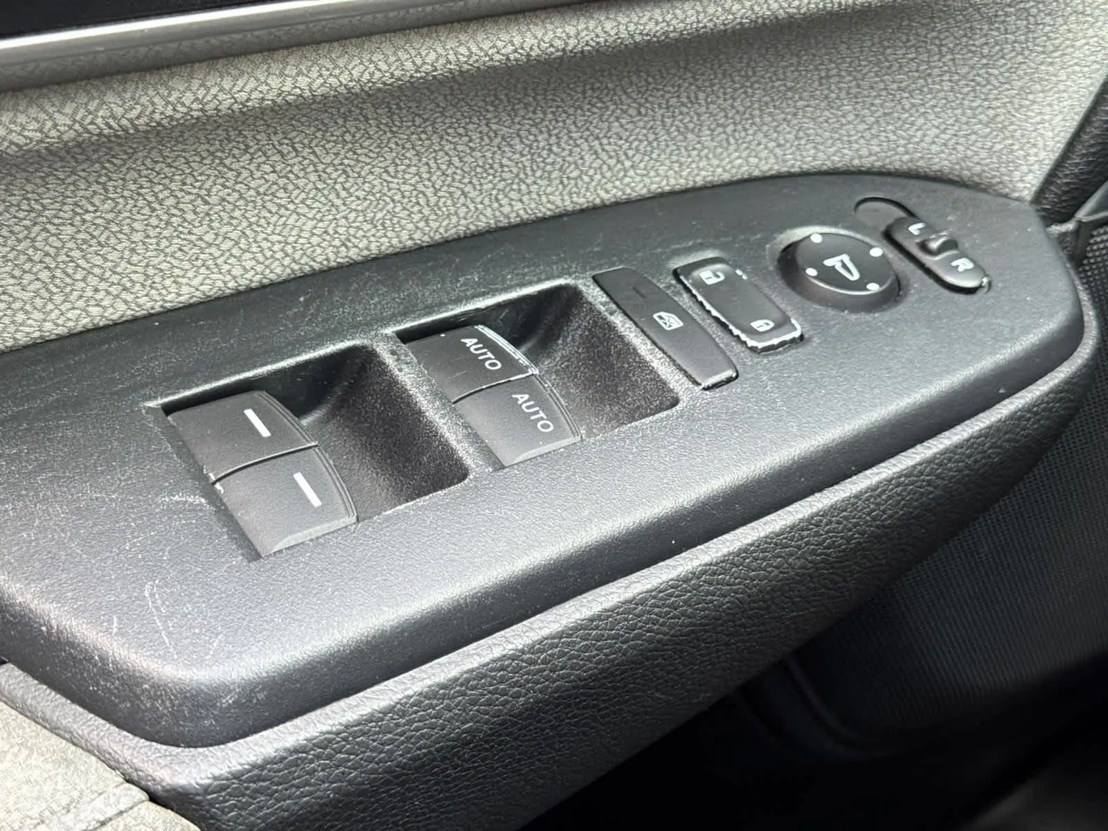 2022 Honda CR-V EX photo 24