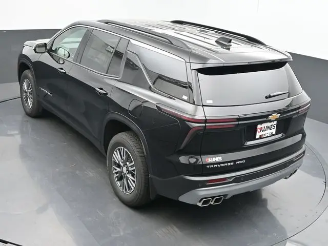 2026 Chevrolet Traverse 2LT photo 30