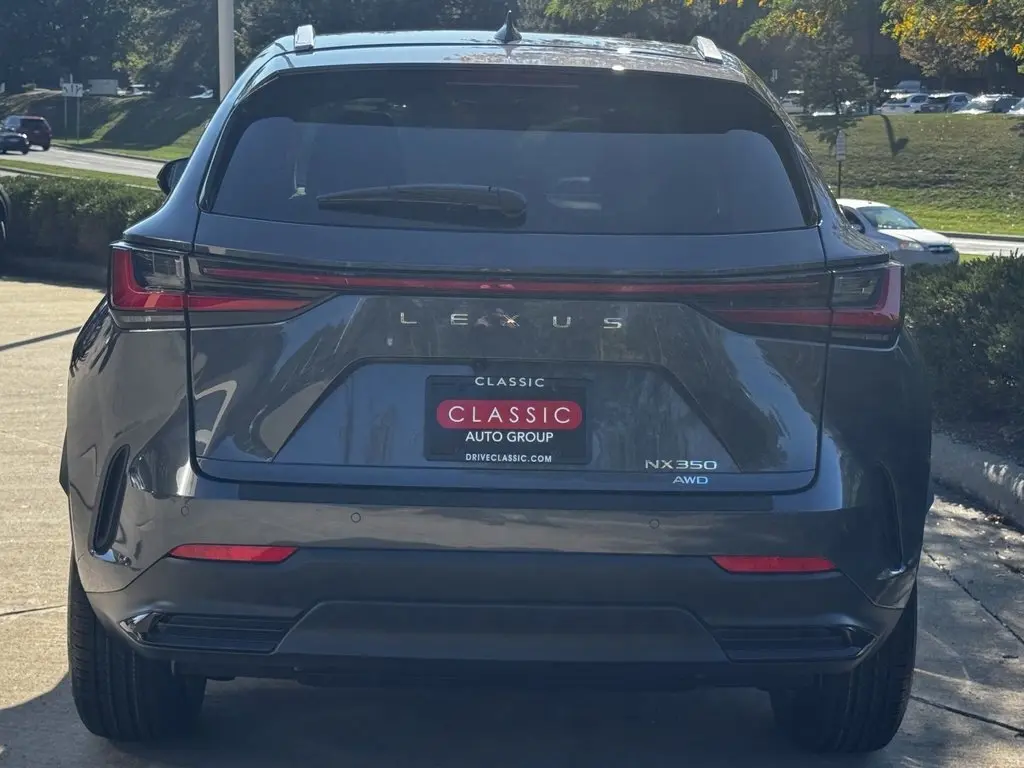 2026 Lexus NX 350 photo 4