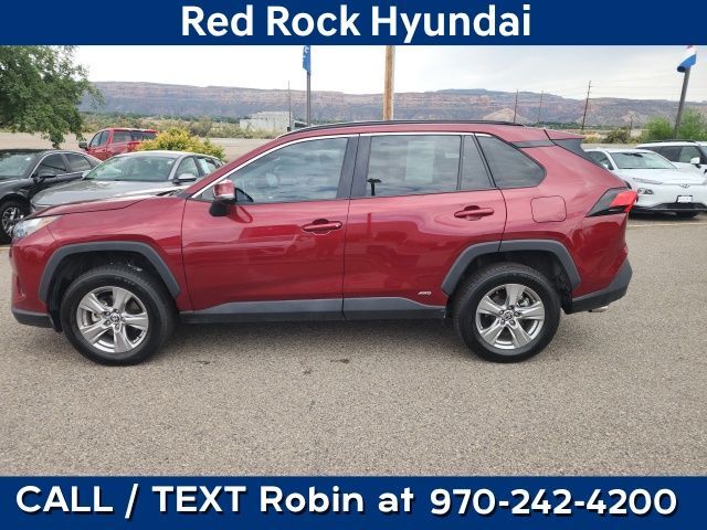 2024 Toyota RAV4 Hybrid XLE