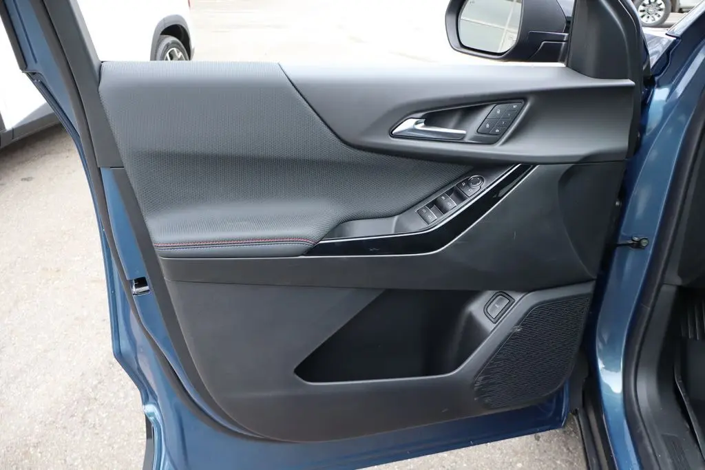 2026 Chevrolet Equinox RS photo 4