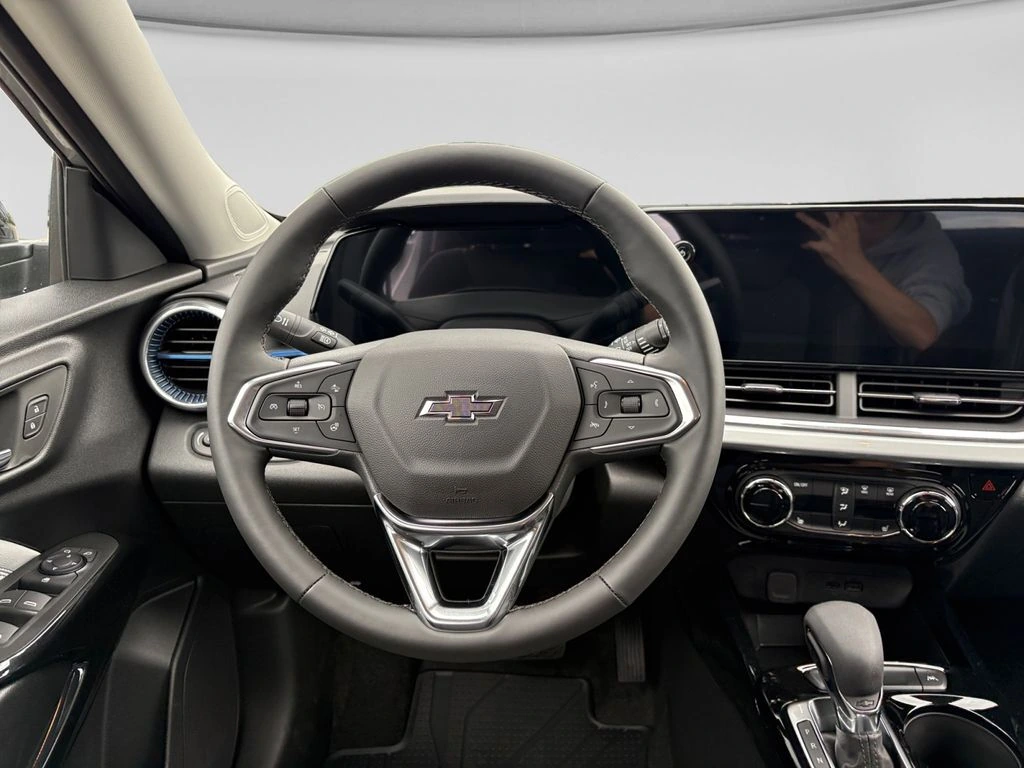 2026 Chevrolet Trax LT - Photo 13