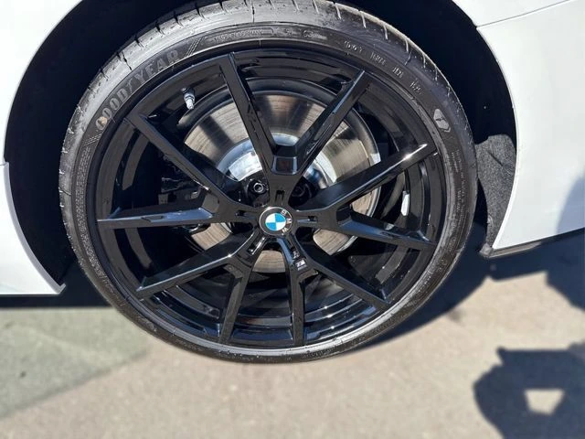 2026 BMW 8 Series 840i - Photo 19