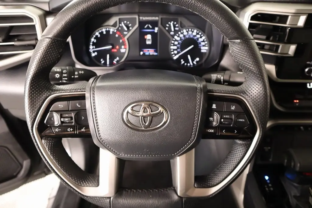 2022 Toyota Tundra SR5 photo 3