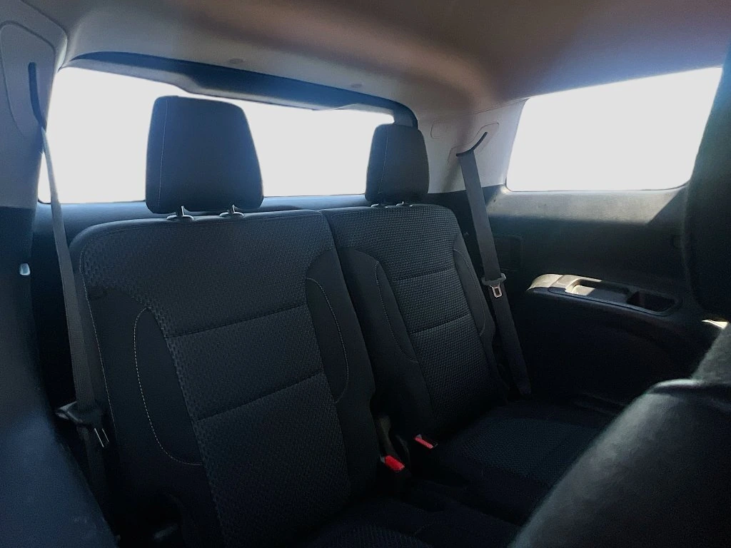 2023 GMC Acadia SLE - Photo 36