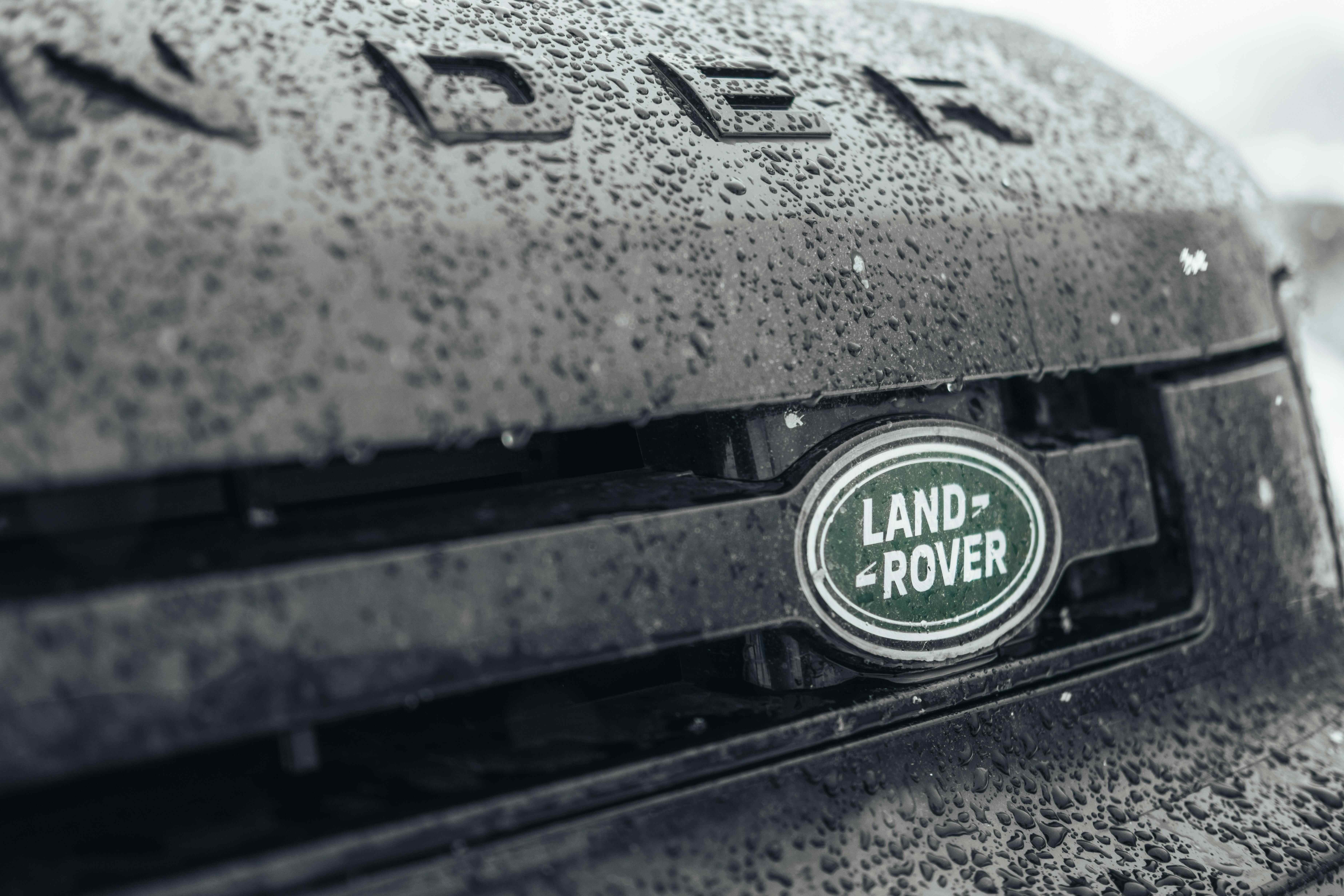 Land Rover Marlboro
