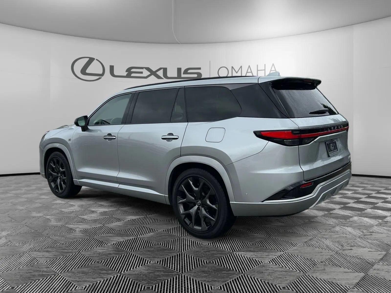2025 Lexus TX 500h F SPORT Performance Luxury photo 3