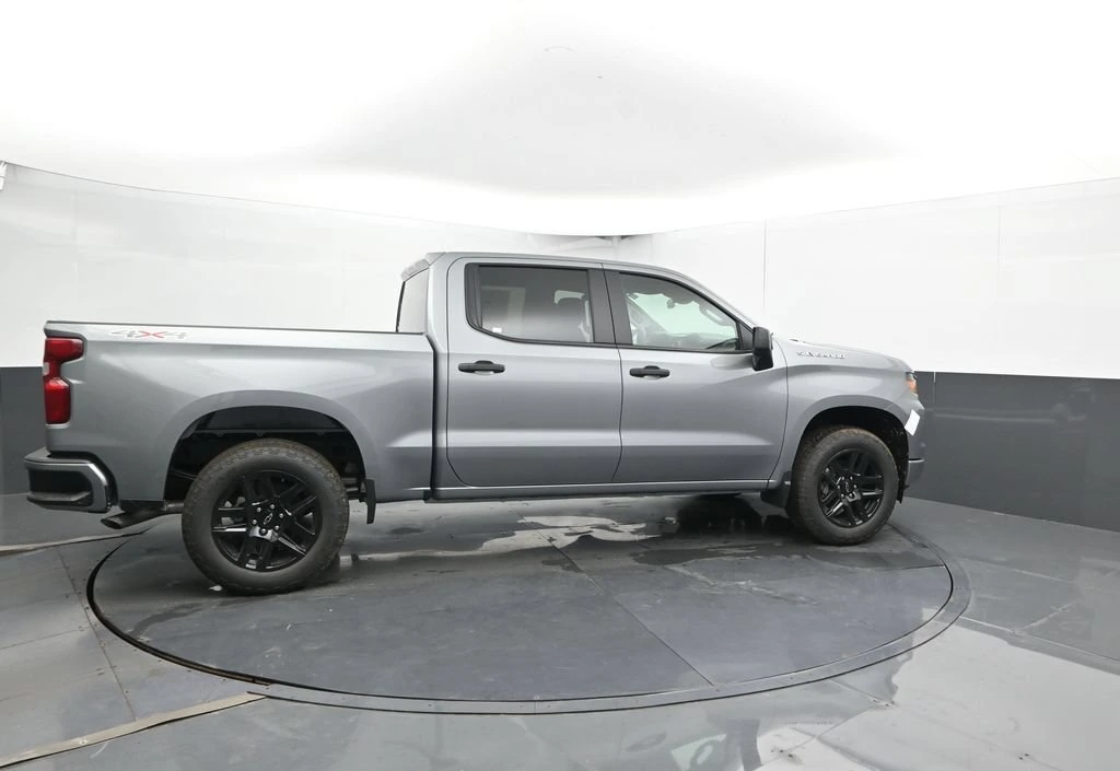 2026 Chevrolet Silverado 1500 Custom - Photo 8